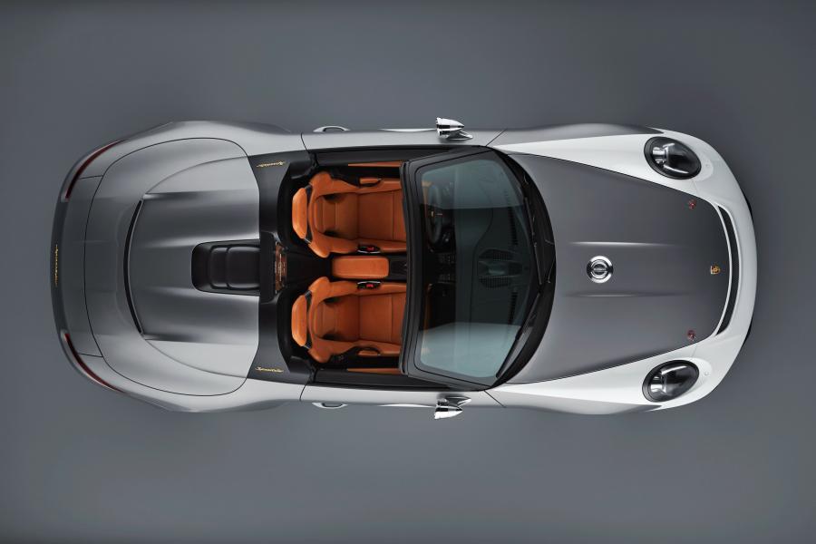  Porsche 911 Speedster Concept (991) 2018 года  (фото 10 из 18)